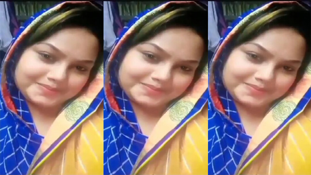 Beautiful Sexy Chubby Village Wife Fingering
