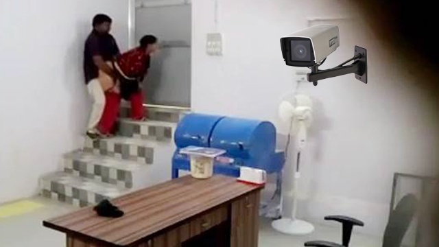 Indian Office colleague Fuck by Manager – CCTV Sex cam Viral